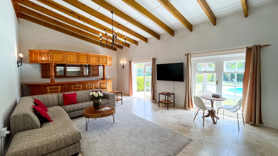 To Let 10 Bedroom Property for Rent in Constantia Western Cape